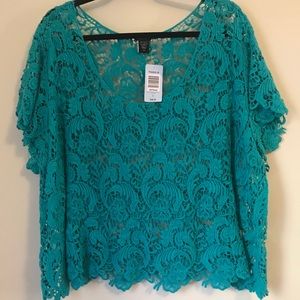 Torrid size 3 teal lace crop top
